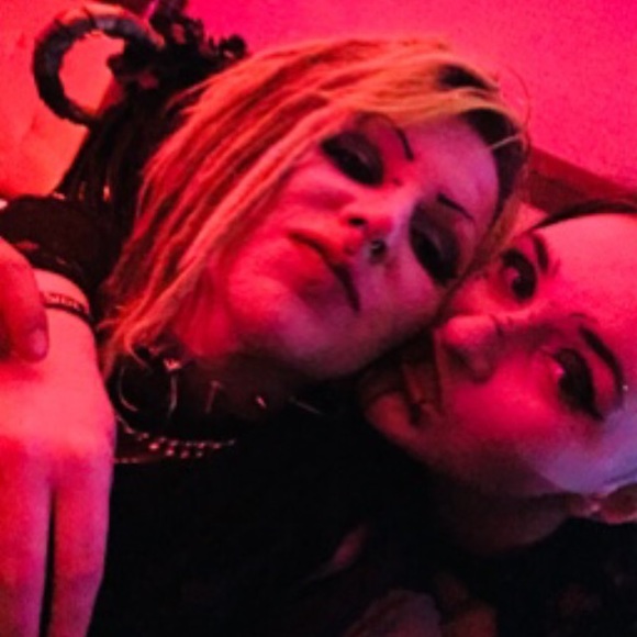 Open for your spooky desires . Consistently new - Picture 5 of 8